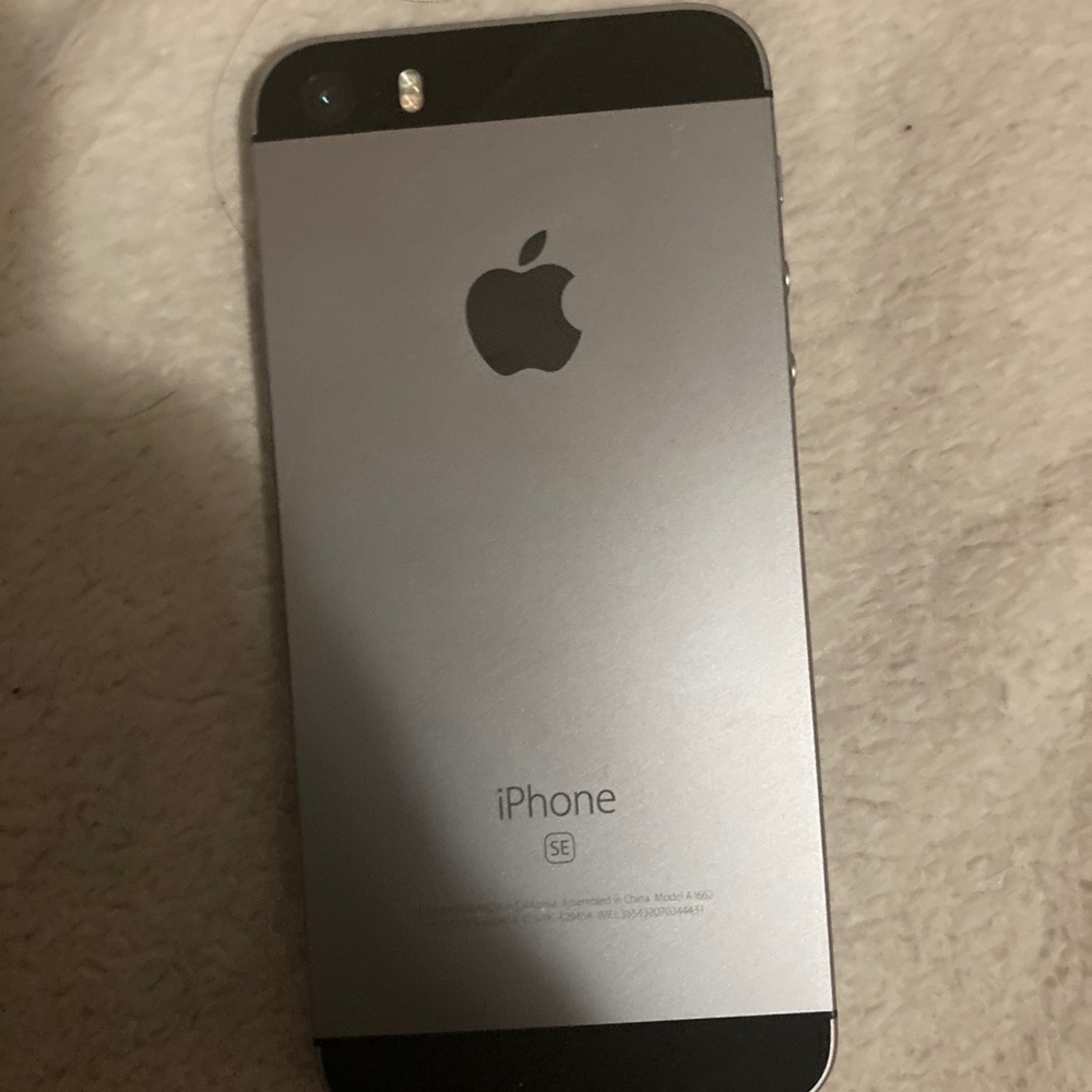 iPhone - Picture 2 of 2